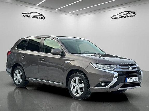 Mitsubishi Outlander 4 of 26