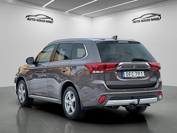 Mitsubishi Outlander 8 of 26