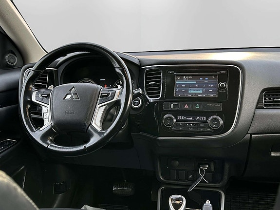 Mitsubishi Outlander 15 of 26
