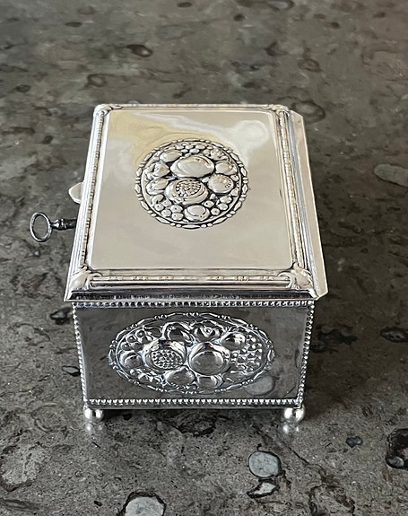 Product image 4 of 10