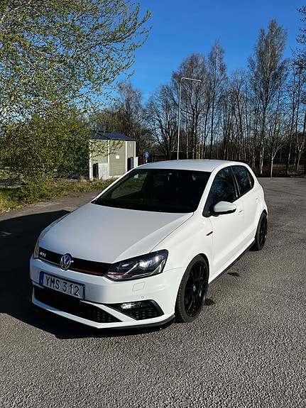 Volkswagen Polo 4 of 5