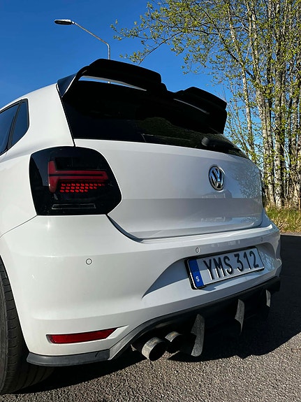 Volkswagen Polo 5 of 5