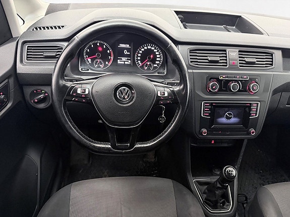 Volkswagen Caddy 16 of 24