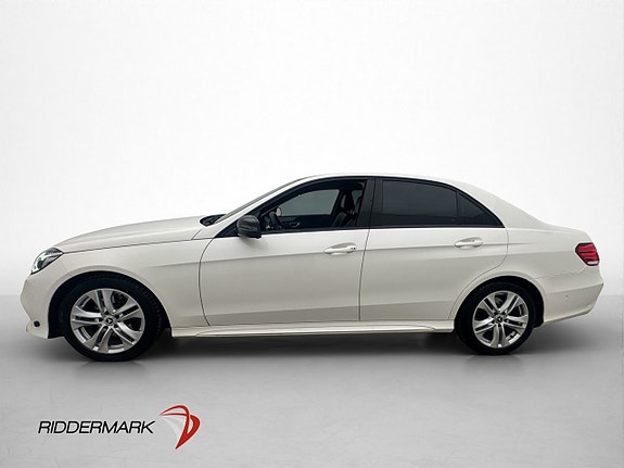 Mercedes-Benz E220 5 of 5