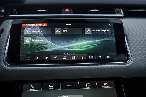 Land Rover Range Rover Velar 22 of 28