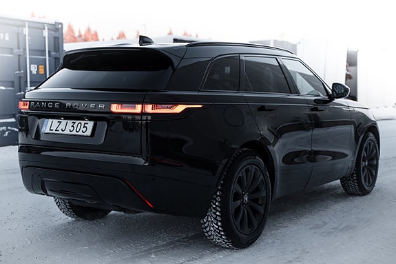 Land Rover Range Rover Velar 3 of 5