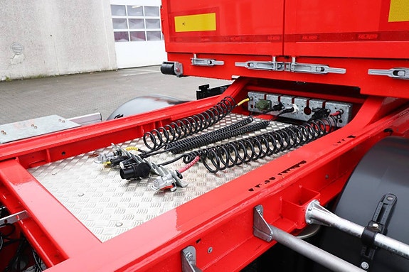 Kel-Berg C351V Linktrailer 4 of 12