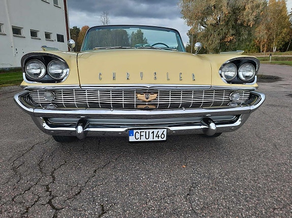 Chrysler New Yorker 7 of 30