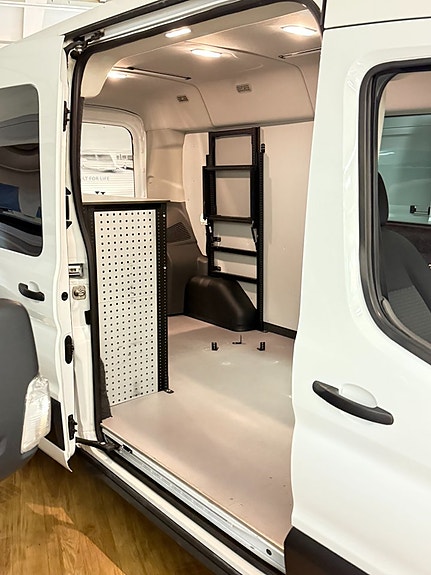 Ford Transit 5 of 5