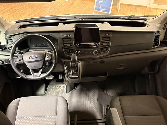 Ford Transit 13 of 15