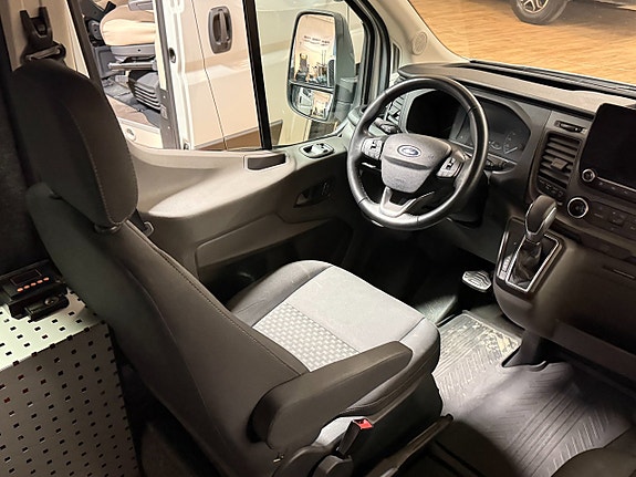 Ford Transit 11 of 15