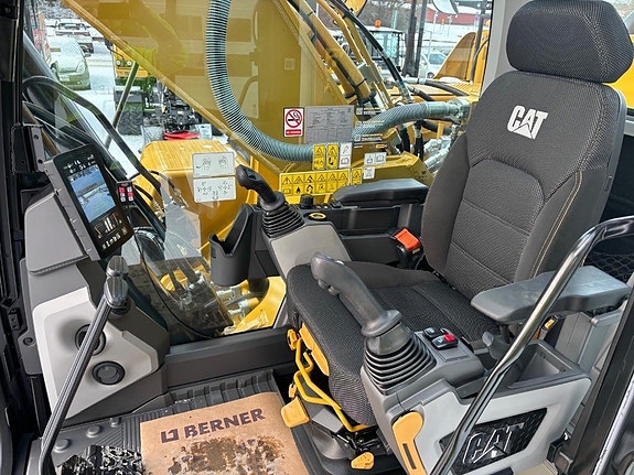 CAT 340 7 of 10
