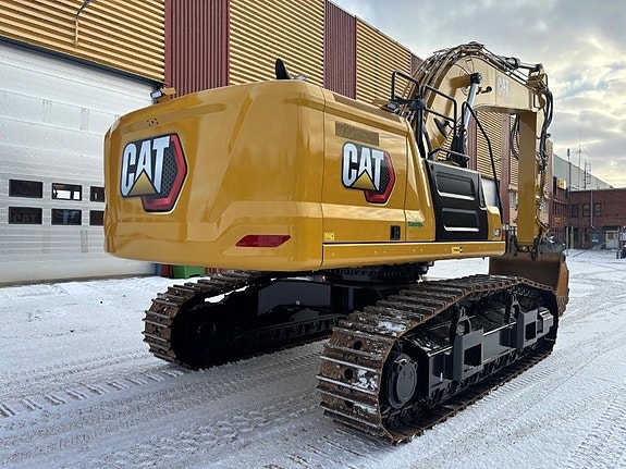 CAT 340 3 of 10