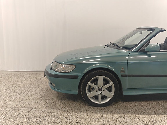 Saab 9-3 2 of 5
