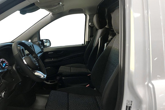 Mercedes-Benz eVito 112 10 of 11