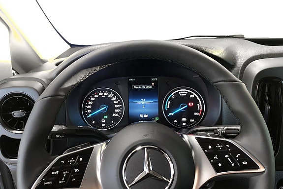 Mercedes-Benz eVito 112 7 of 11