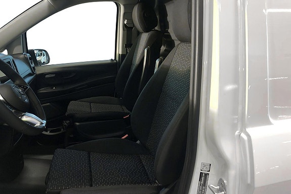 Mercedes-Benz eVito 112 11 of 11