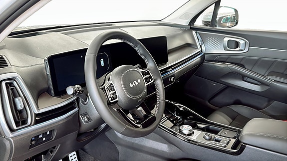 Kia Sorento 8 of 9