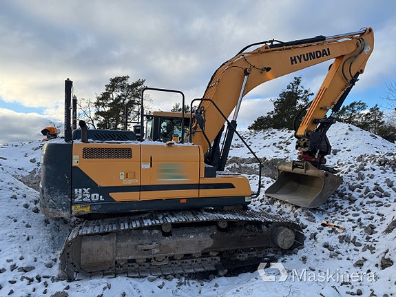 Grävmaskin Hyundai HX220L 5 of 27