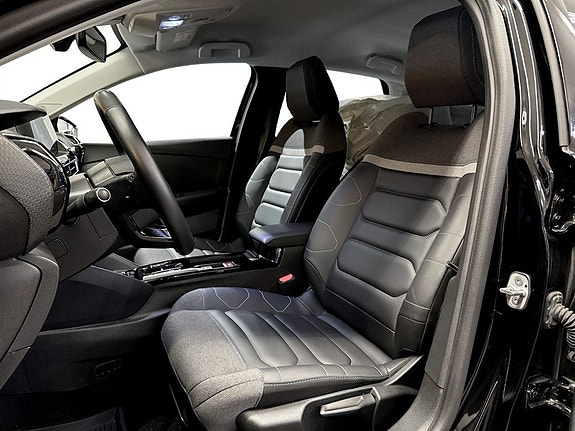 Citroen E-C4 4 of 5