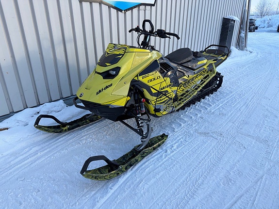 Ski-Doo Freeride 146" 850 E-tec Turbo R 2 of 4