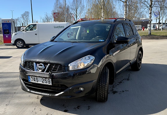 Nissan Qashqai+2 6 of 9