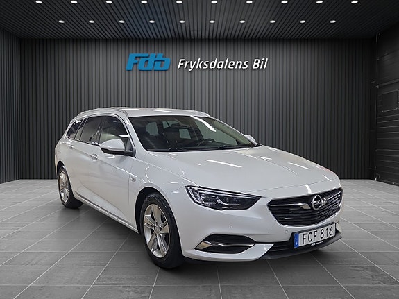 Opel Insignia 8 of 17