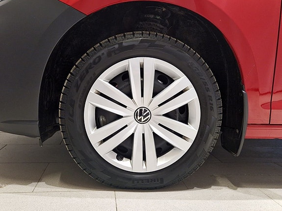 Volkswagen Caddy Maxi 12 of 16