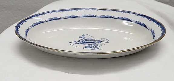Gustavsberg uppläggningsfat porslin blåvit