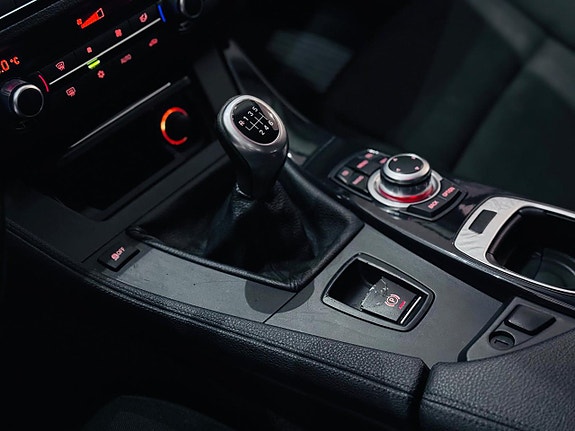 BMW 520d 11 of 18