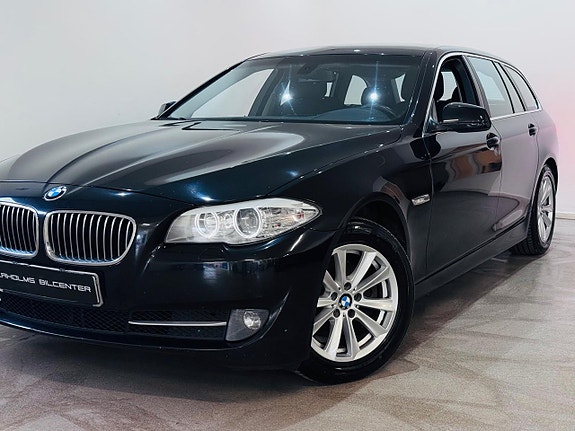 BMW 520d 3 of 5