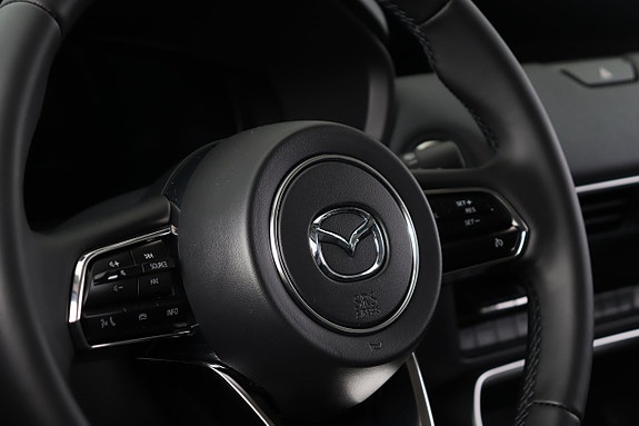 Mazda CX-60 8 of 17