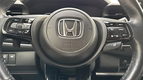 Honda HR-V 9 of 17