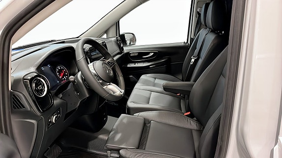 Mercedes-Benz Vito 119 3 of 5