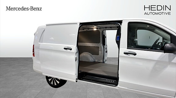 Mercedes-Benz Vito 119 6 of 9