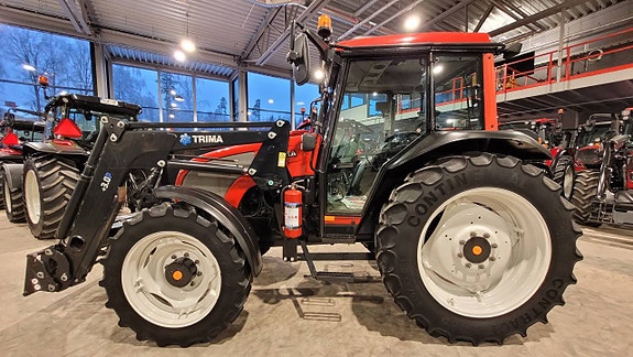 Valtra A85 / Lastare / Frontlyft / 3545 timmar