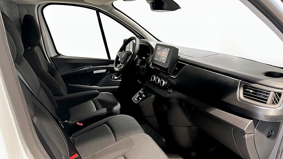Renault Trafic 6 of 9
