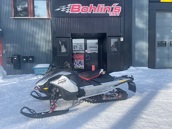 Ski-Doo MXZ XRS 600 R E-tec -24 *Mkt fint skick*