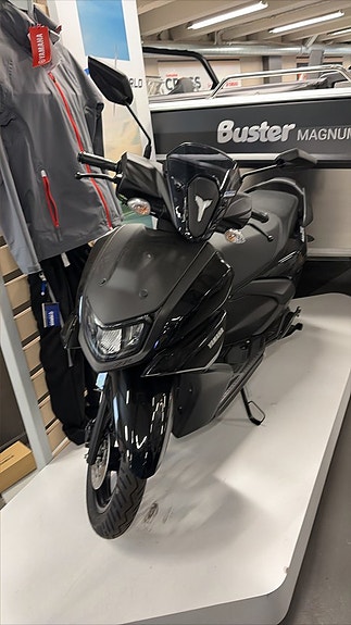 Yamaha RAY´ZR 125 BLACK