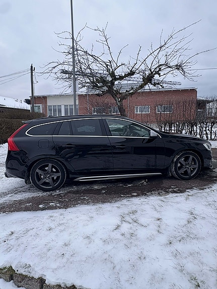 Volvo V60 5 of 9