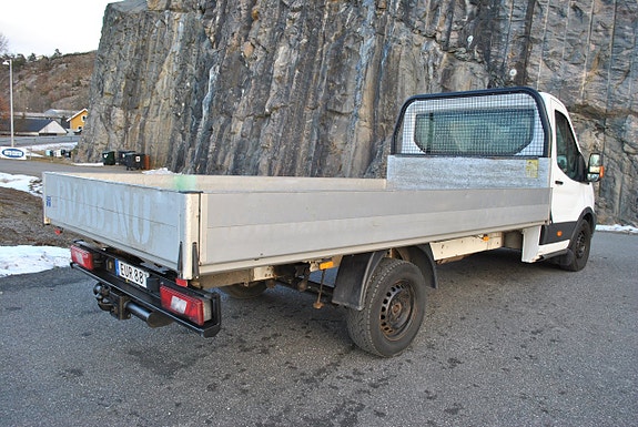 Ford Transit 4 of 5