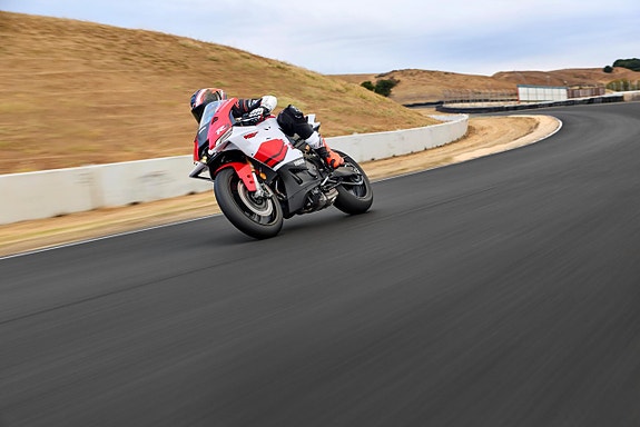 Yamaha R9 *OMGÅENDE LEVERANS* 22 of 22