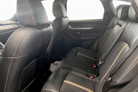 Mazda CX-60 16 of 18