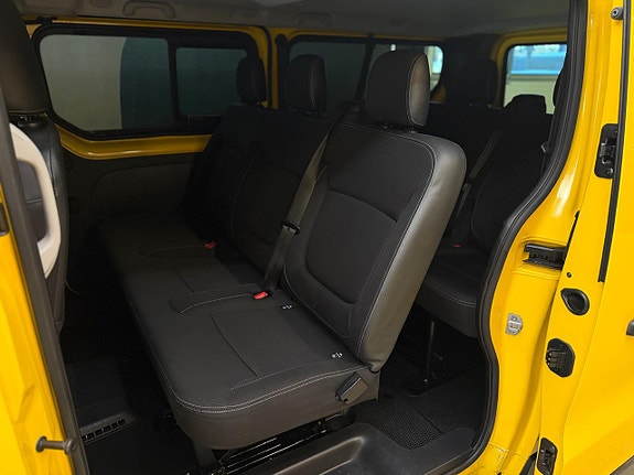 Renault Trafic 15 of 23