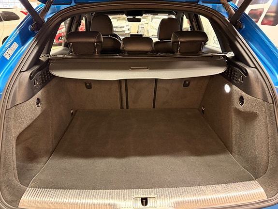Audi Q3 6 of 22