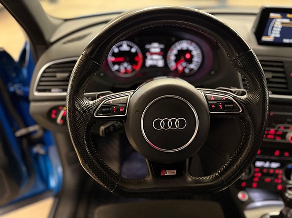 Audi Q3 14 of 22