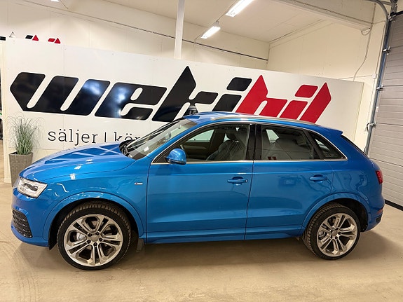 Audi Q3 2 of 5