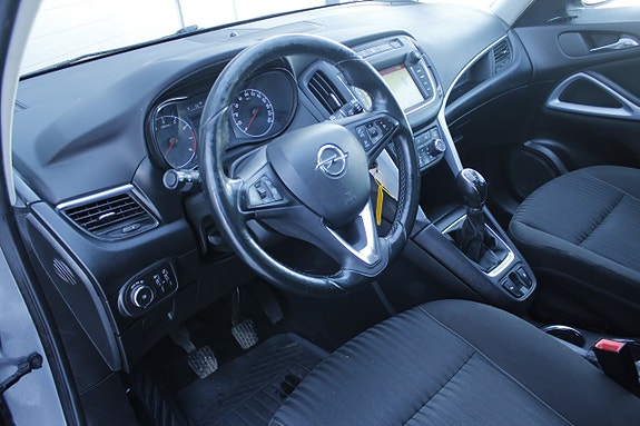 Opel Zafira 16 of 20