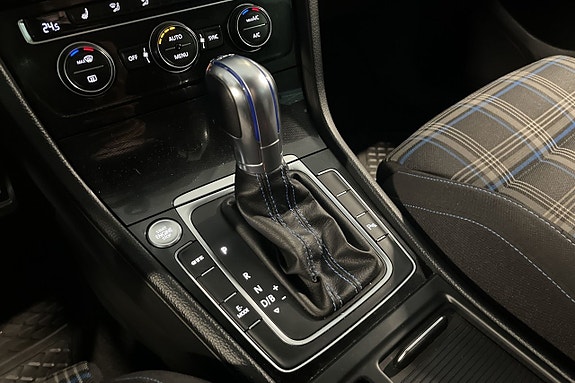 Volkswagen Golf I 20 of 21