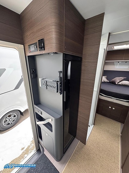 Adria SONIC SUPREME 700 DC - Fiat MultiJet3 180HP (131kW) 44H 4 of 13